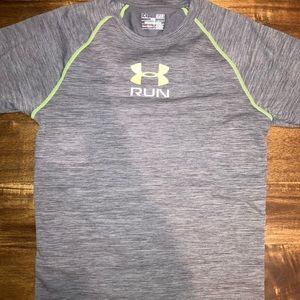 Underarmour tshirt